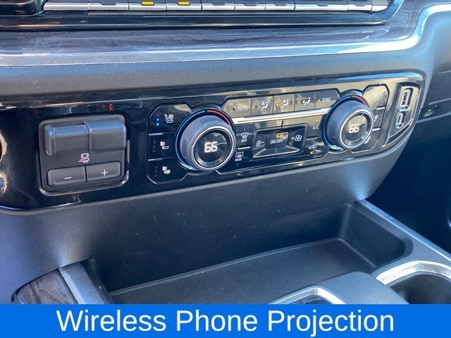 Chevrolet Silverado 1500 LTZ Crew Cab 4WD 2023