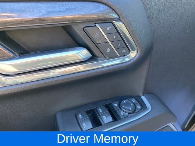 Chevrolet Silverado 1500 LTZ Crew Cab 4WD 2023