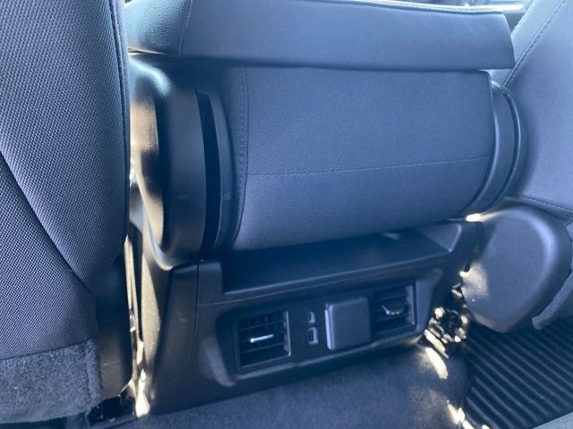 GMC Sierra 1500 Elevation Double Cab 4WD w/3VL 2024