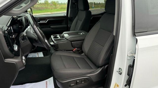 GMC Sierra 1500 Elevation Crew Cab 4WD 2022