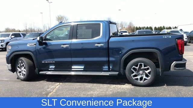 GMC Sierra 1500 SLT Crew Cab 4WD 2023