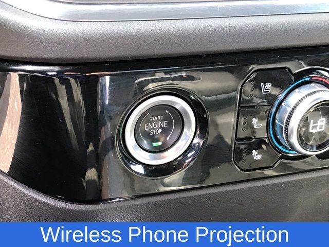 GMC Sierra 1500 SLT Crew Cab 4WD 2023