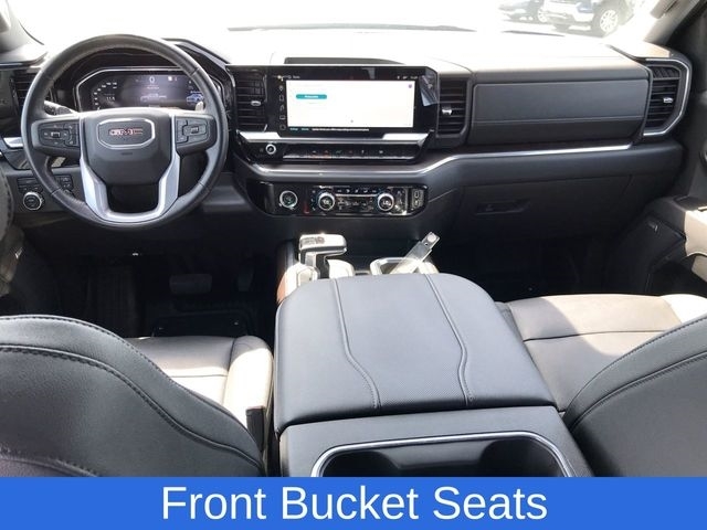 GMC Sierra 1500 SLT Crew Cab 4WD 2023