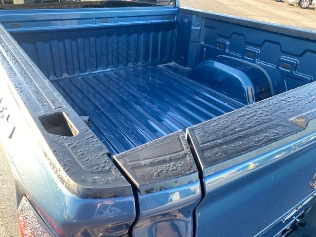 GMC Sierra 1500 SLE Crew Cab 4WD 2024