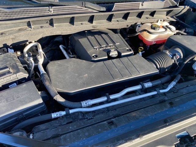 GMC Sierra 1500 SLE Crew Cab 4WD 2024