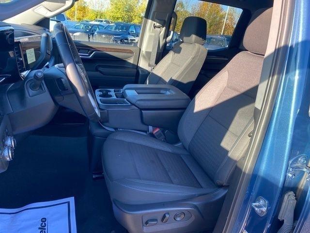 GMC Sierra 1500 SLE Crew Cab 4WD 2024