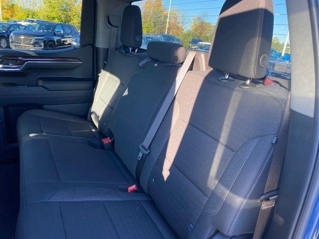 GMC Sierra 1500 SLE Crew Cab 4WD 2024