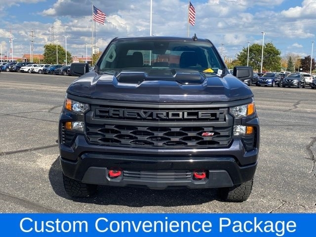 Chevrolet Silverado 1500 Trail Boss Custom Crew Cab 4WD 2024