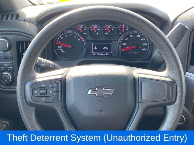 Chevrolet Silverado 1500 Trail Boss Custom Crew Cab 4WD 2024