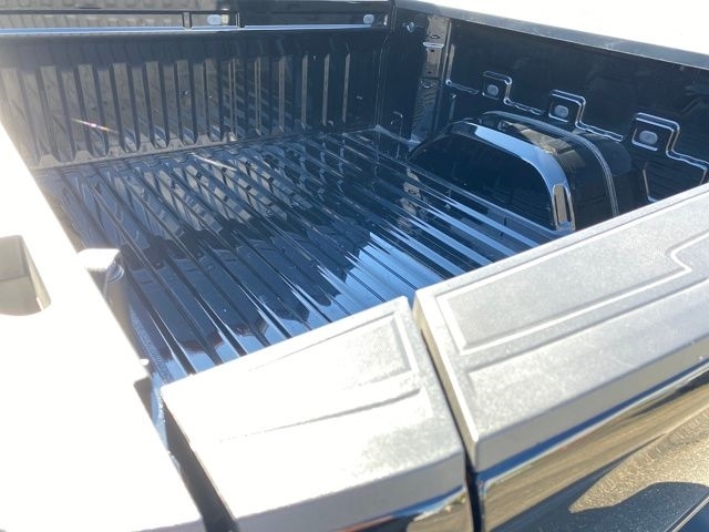 GMC Sierra 1500 Elevation L Crew Cab 4WD 2024