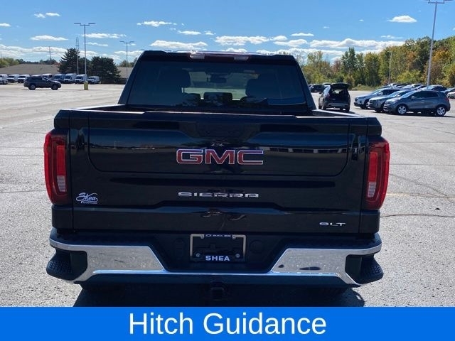 GMC Sierra 1500 SLT Crew Cab 4WD 2024