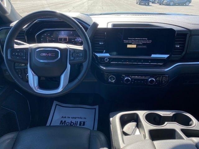 GMC Sierra 1500 SLT Crew Cab 4WD 2024