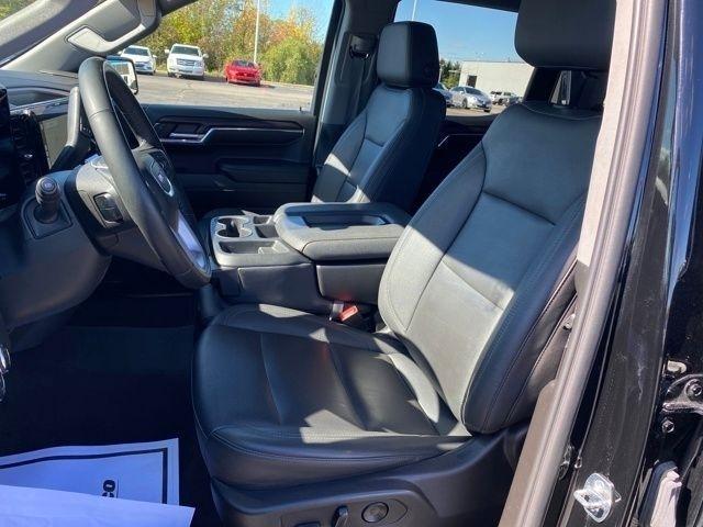 GMC Sierra 1500 SLT Crew Cab 4WD 2024