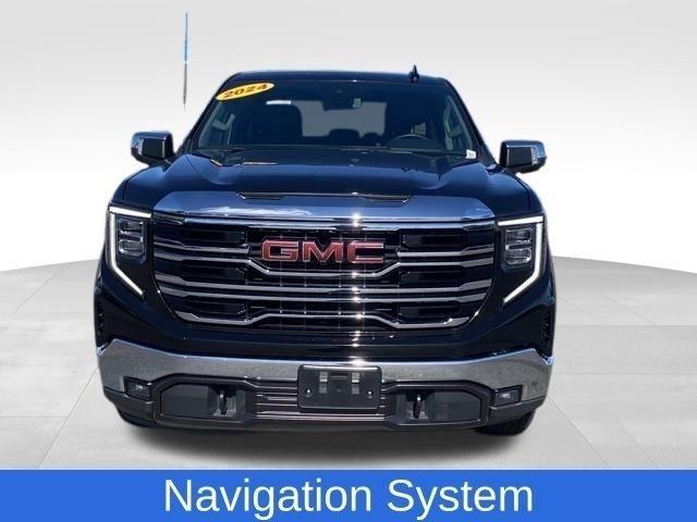 GMC Sierra 1500 SLT Crew Cab 4WD 2024