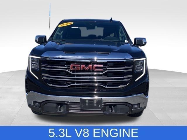 GMC Sierra 1500 SLT Crew Cab 4WD 2024