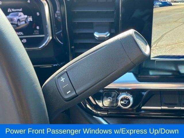 GMC Sierra 1500 SLT Crew Cab 4WD 2024