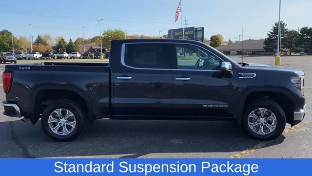 GMC Sierra 1500 SLT Crew Cab 4WD 2024