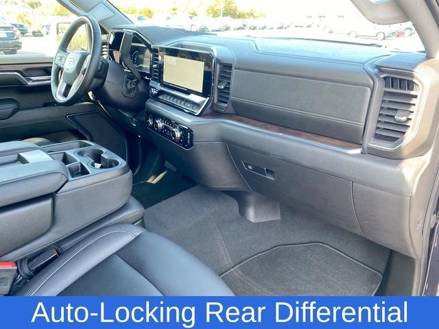 GMC Sierra 1500 SLT Crew Cab 4WD 2024