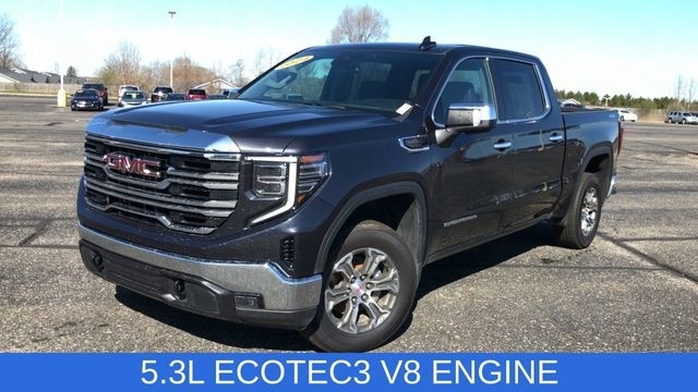 GMC Sierra 1500 SLT Crew Cab 4WD 2024