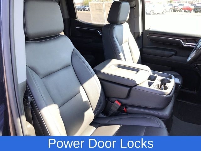 GMC Sierra 1500 SLT Crew Cab 4WD 2024