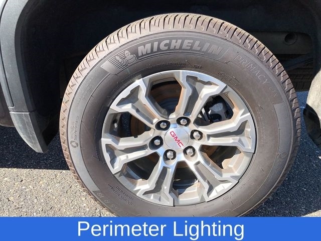 GMC Sierra 1500 SLT Crew Cab 4WD 2024