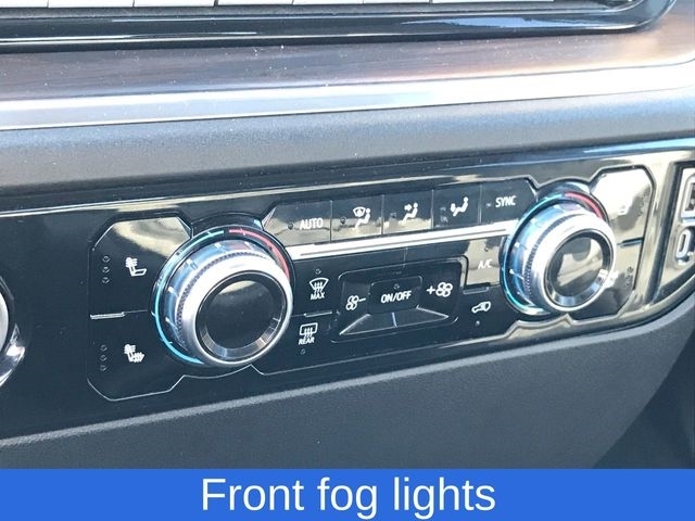 GMC Sierra 1500 SLT Crew Cab 4WD 2024