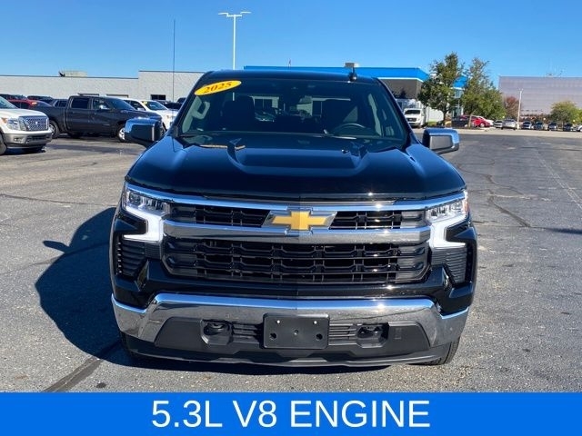 Chevrolet Silverado 1500 LT Crew Cab 4WD 2025