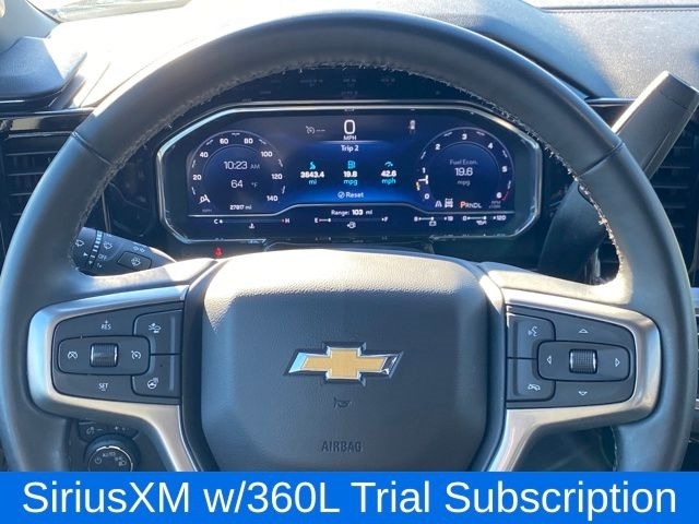 Chevrolet Silverado 1500 LT Crew Cab 4WD 2025