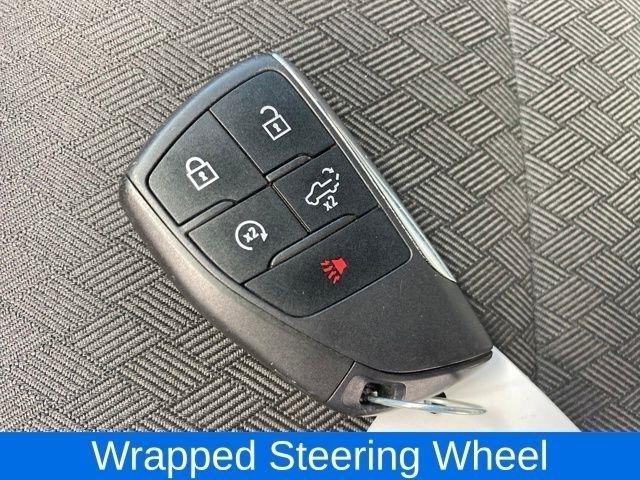 Chevrolet Silverado 1500 LT Crew Cab 4WD 2025