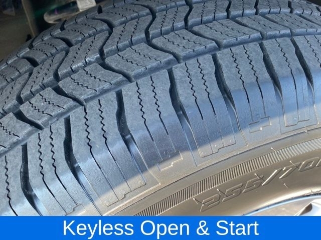 Chevrolet Silverado 1500 LT Crew Cab 4WD 2025