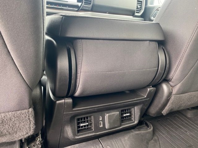 GMC Sierra 1500 Elevation Crew Cab 4WD 2023