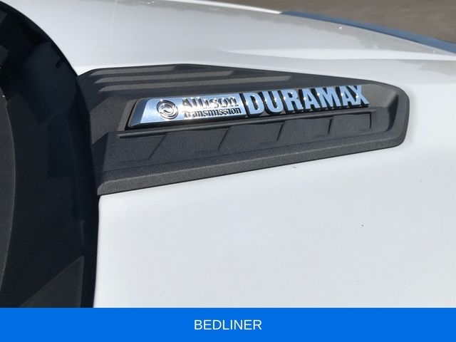 Chevrolet Silverado 2500HD LT Crew Cab Long Box 4WD 2024