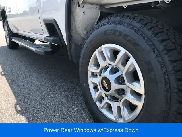 Chevrolet Silverado 2500HD LT Crew Cab Long Box 4WD 2024