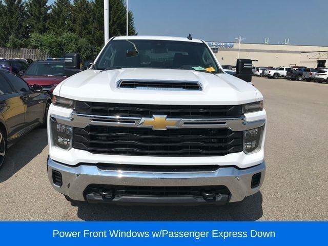 Chevrolet Silverado 2500HD LT Crew Cab Long Box 4WD 2024