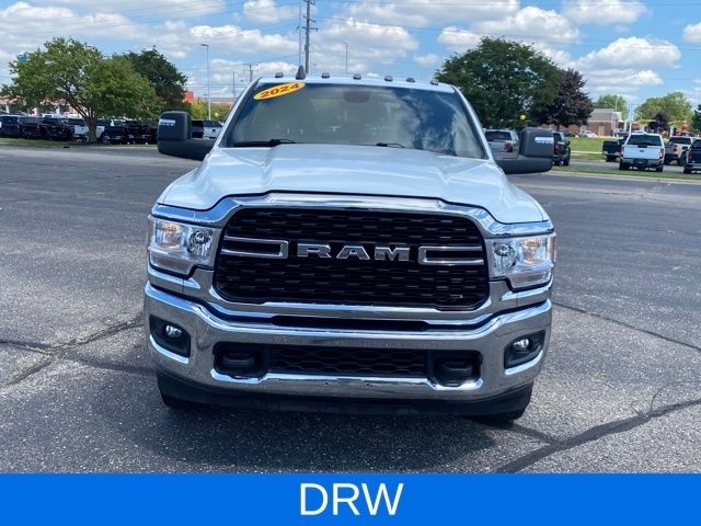 RAM 3500 Big Horn Crew Cab LWB 4WD DRW 2024