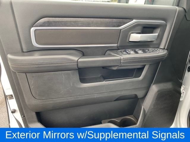 RAM 3500 Big Horn Crew Cab LWB 4WD DRW 2024