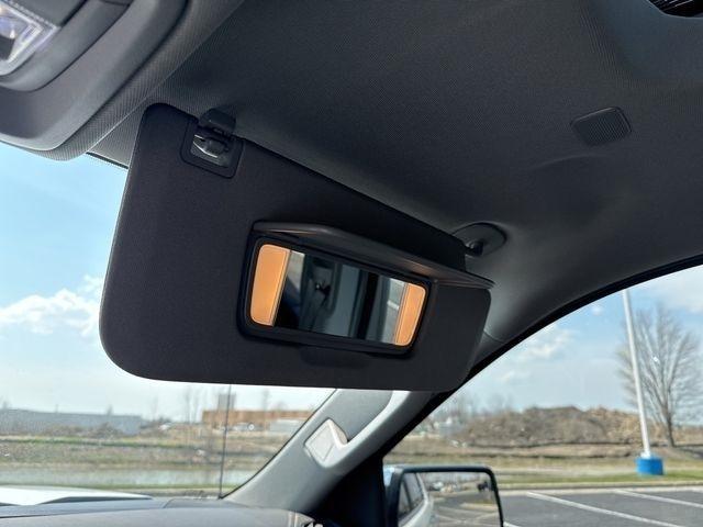 GMC Sierra 1500 Denali Crew Cab Short Box 4WD 2024