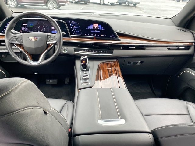 Cadillac Escalade ESV Luxury 4WD 2023