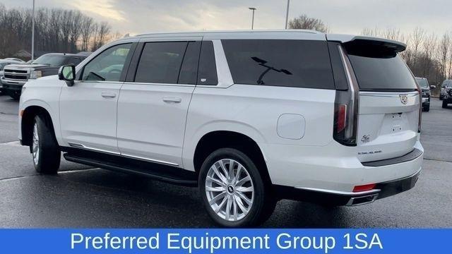 Cadillac Escalade ESV Luxury 4WD 2023