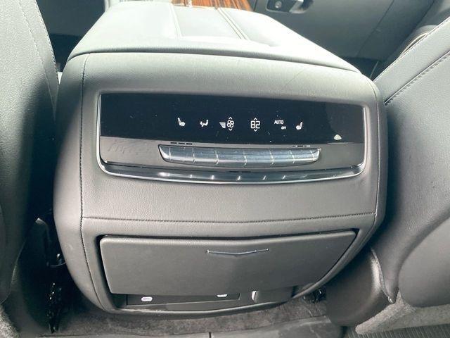 Cadillac Escalade ESV Luxury 4WD 2023