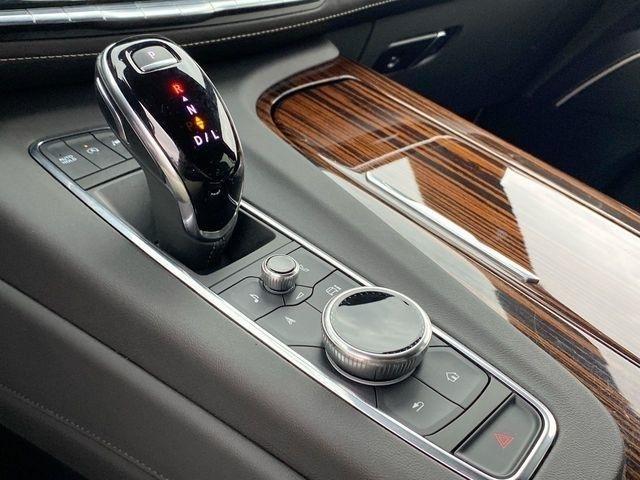 Cadillac Escalade ESV Luxury 4WD 2023