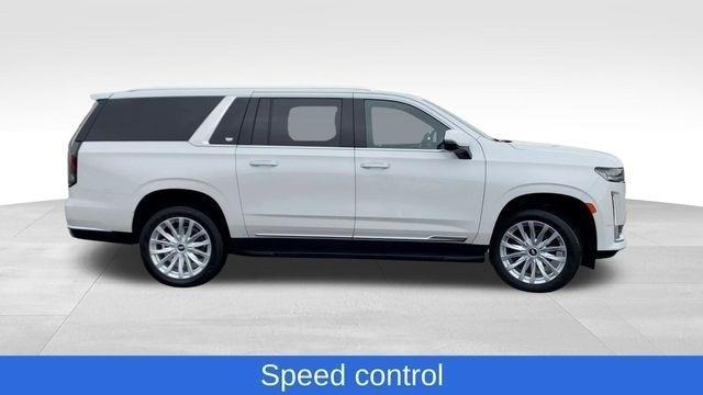 Cadillac Escalade ESV Luxury 4WD 2023