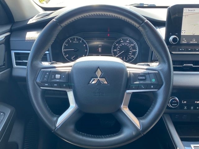 Mitsubishi Outlander Black Edition 2024