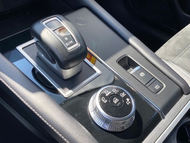 Mitsubishi Outlander Black Edition 2024