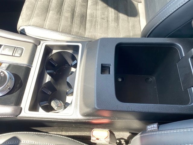 Mitsubishi Outlander Black Edition 2024