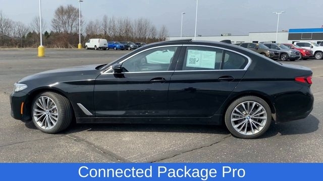 BMW 5-Series 530i xDrive 2022