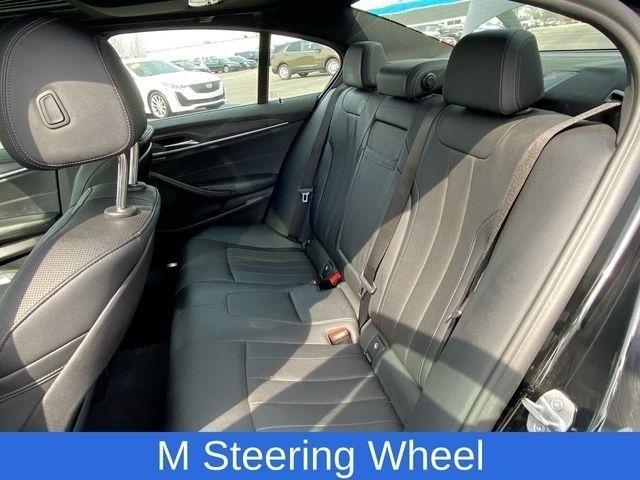 BMW 5-Series 530i xDrive 2022