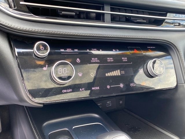 Infiniti QX60 LUXE AWD 2023