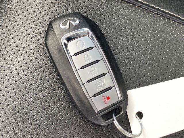 Infiniti QX60 LUXE AWD 2023