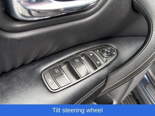 Nissan Armada Platinum AWD 2023